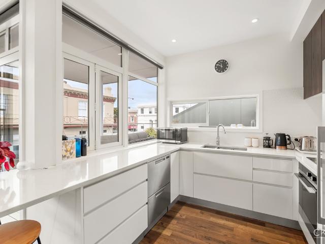 Apartment for rent in Days Bay, Wellington