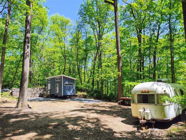 Land for sale in Baldwin Place, New York