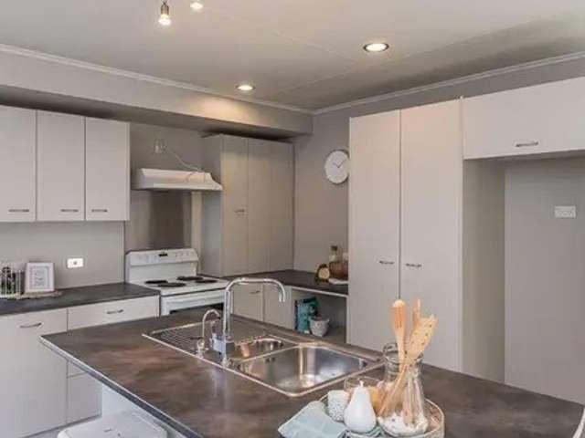 House for rent in Paraparaumu, Wellington
