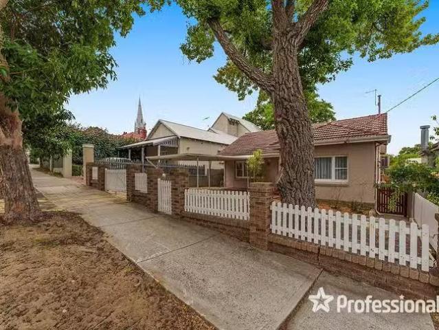 House for rent in Leederville