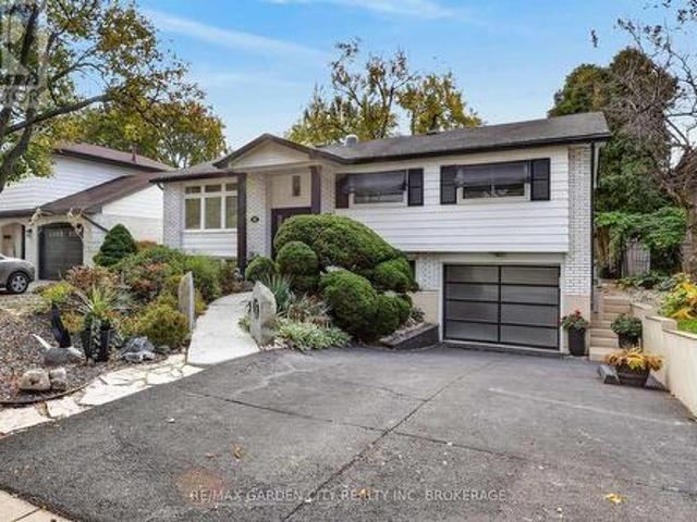 House for sale in Mountview, Hamilton