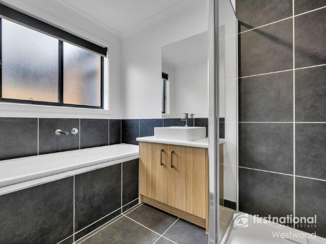 House for rent in Victoria