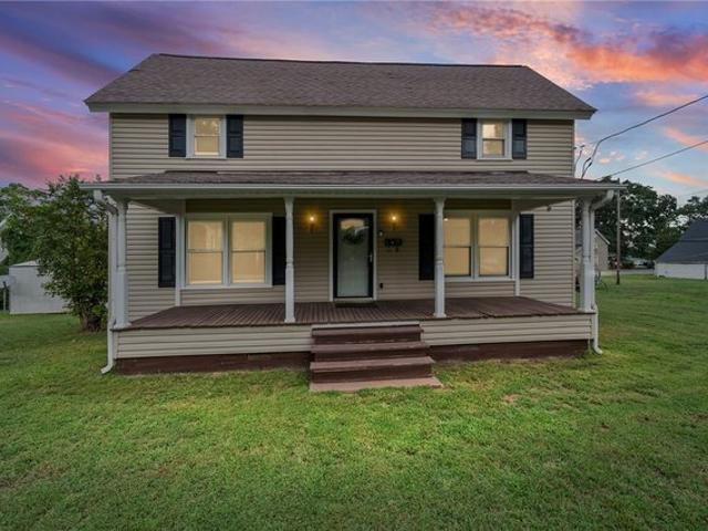 House for sale in Pelzer, South Carolina