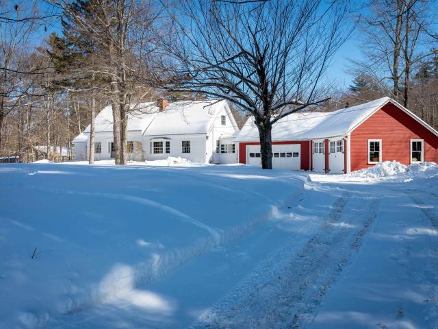 House for sale in New Hampshire