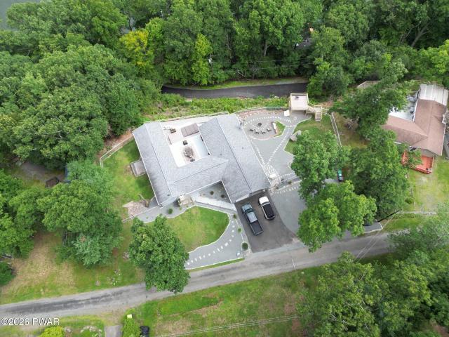 House for sale in Lakeville, Pennsylvania