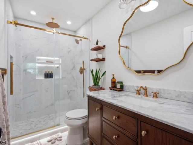 House for sale in Stockholm, New Jersey