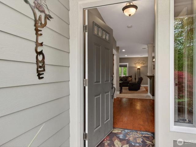 House for sale in Cathlamet, Washington