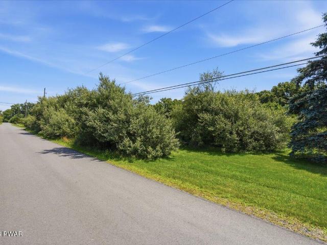 Land for sale in Beach Lake, Pennsylvania