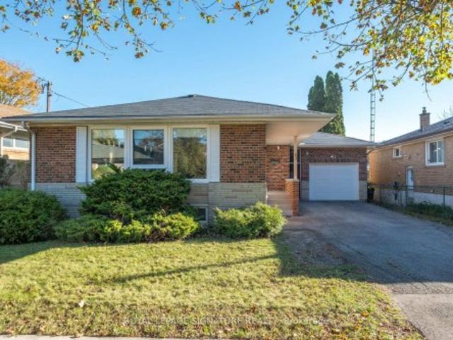 House for sale in Scarborough Centre, Toronto