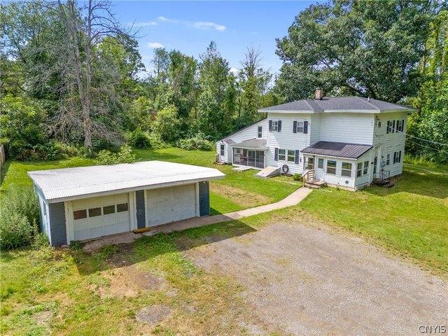 House for sale in Oswego, New York