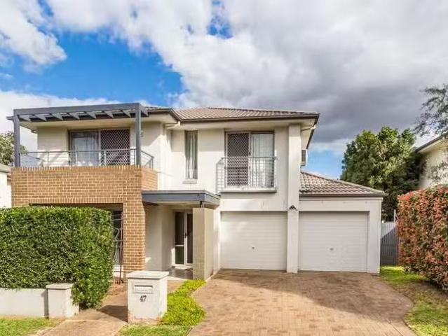 House for rent in Stanhope Gardens