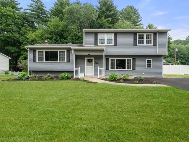 House for sale in Holliston, Massachusetts