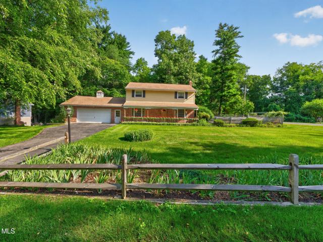 House for sale in Saratoga, New York