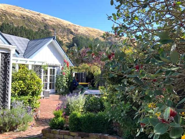 House for rent in Chaslands, Canterbury