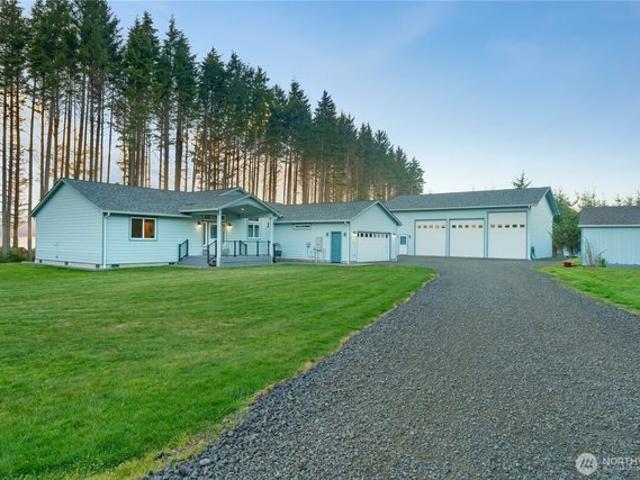 House for sale in South Bend, Washington