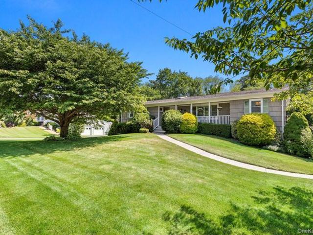 House for sale in Centereach, New York