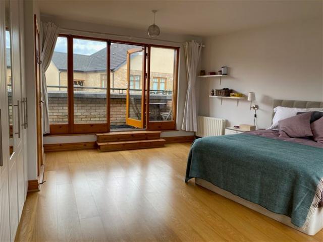 Terraced House to rent in Blanchardstown, North Tipperary