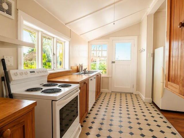 House for rent in Matata, Wellington