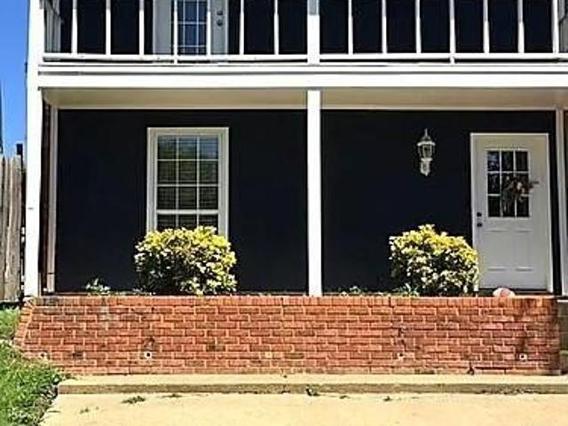 Townhouse for sale in Jackson, Mississippi