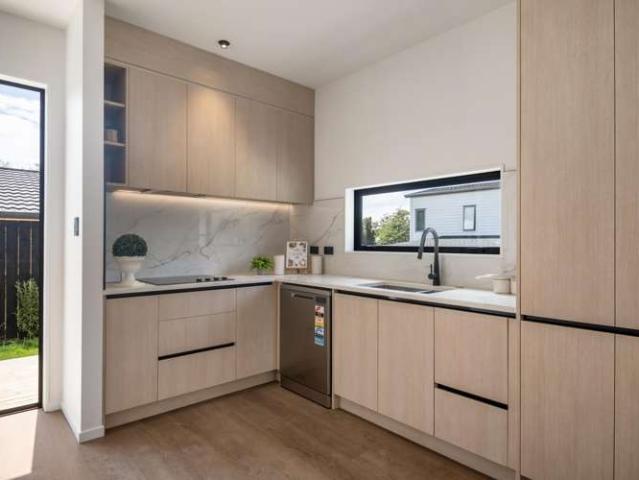 House for sale in Blockhouse Bay, Whau