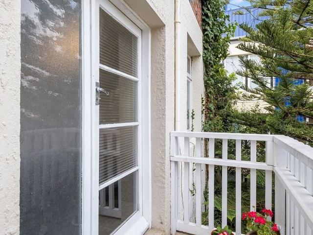 Apartment for rent in Kensington, Dunedin