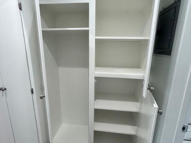 Apartment for rent in Canoga Park, California