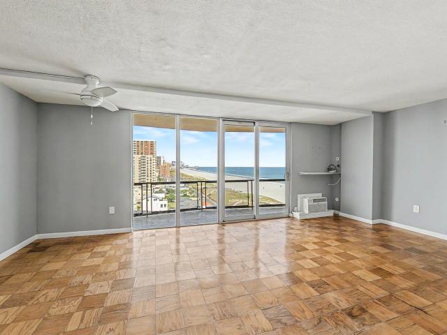 Condo for sale in Ventnor City, New Jersey