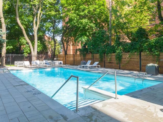 Apartment for rent in Westmount, Montréal (région administrative)