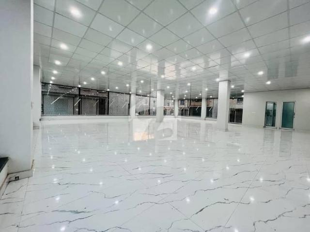 Office for rent in Faisalabad, Islamabad Capital Territory