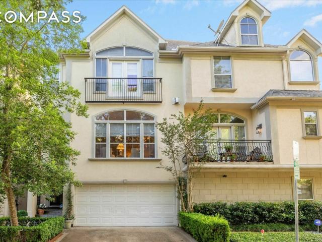 Townhouse for sale in Houston