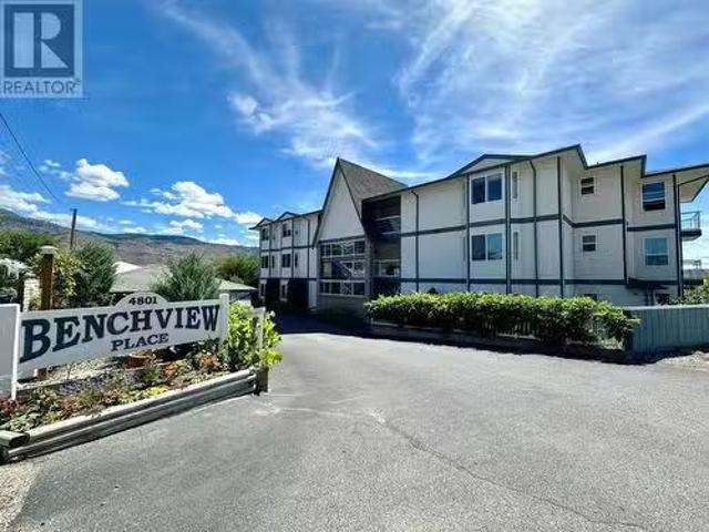 Condo for sale in Osoyoos, British Columbia