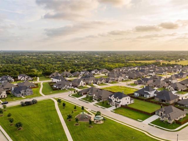 House for sale in Ellis, Texas