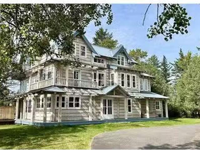 House for sale in 108 Mile Ranch, British Columbia