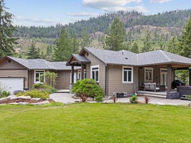 House for sale in Peachland, British Columbia