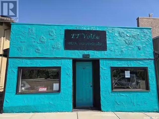 House for sale in Macklin, Saskatchewan