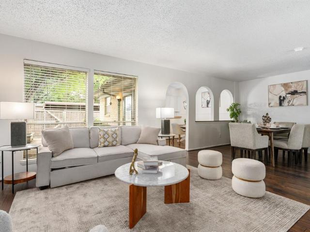 Townhouse for sale in Garland, Texas