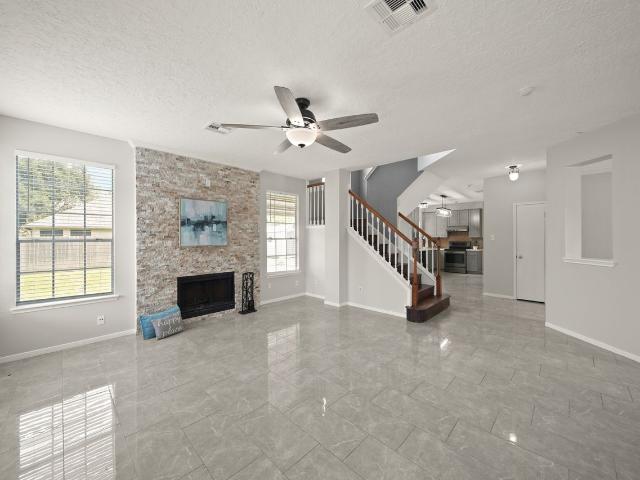 House for sale in Friendswood