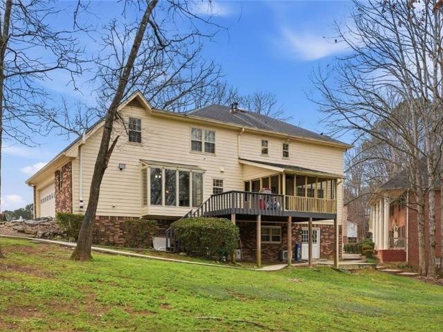 House for sale in Lilburn, Georgia