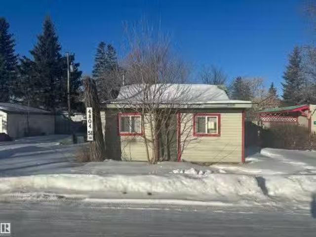 House for sale in Sangudo, Alberta