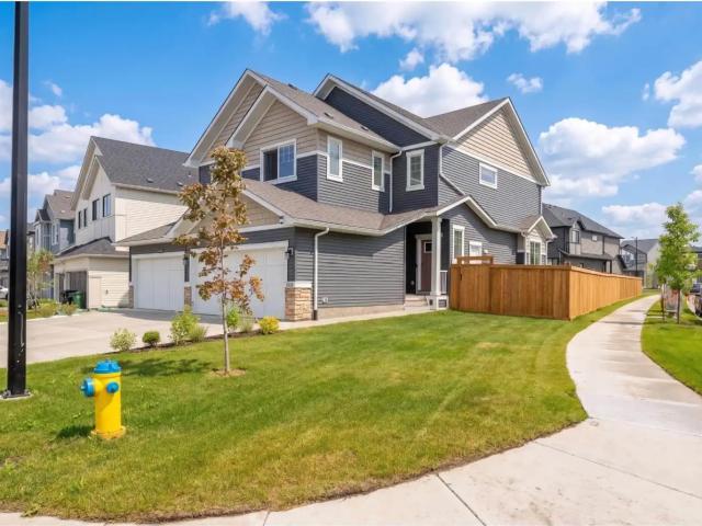 House for rent in Chappelle, Edmonton