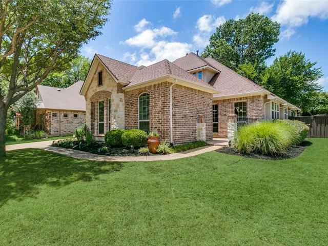 House for sale in Grapevine, Texas