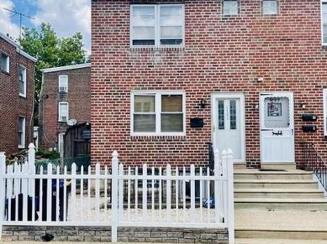 Townhouse for sale in Philadelphia, Pennsylvania