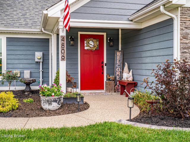 House for sale in Smithfield, Kentucky