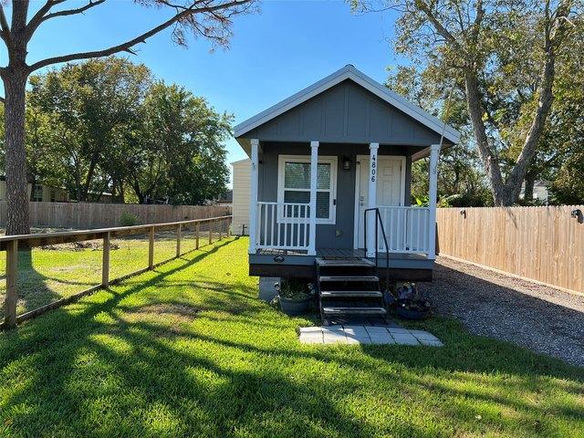 House for sale in Bacliff, Texas