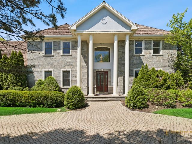 House for sale in Long Grove, Illinois