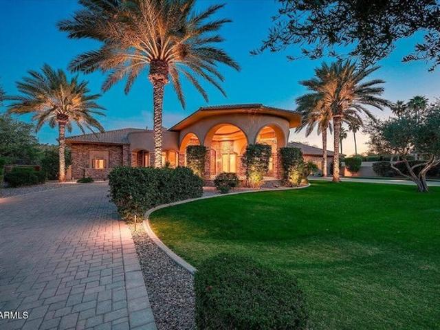 House for sale in Paradise Valley, Arizona