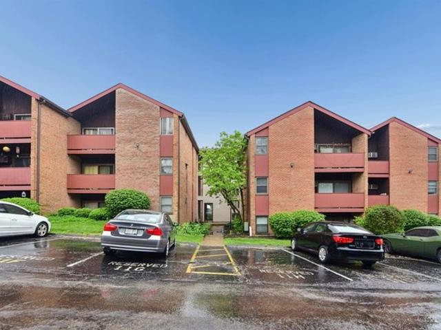 Condo for sale in Saint Bernard, Ohio