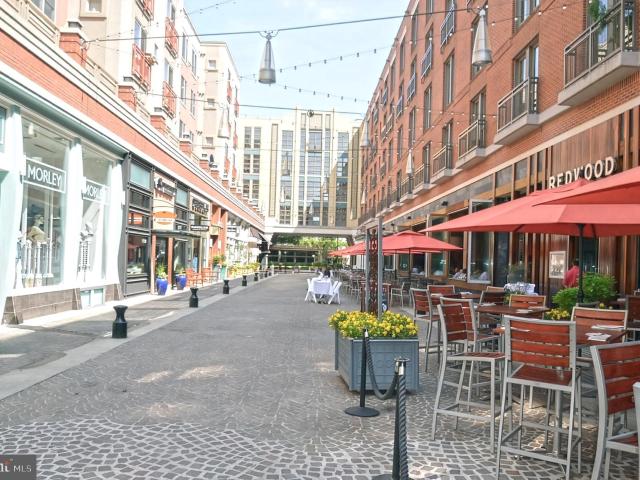 Condo for sale in Bethesda, Maryland