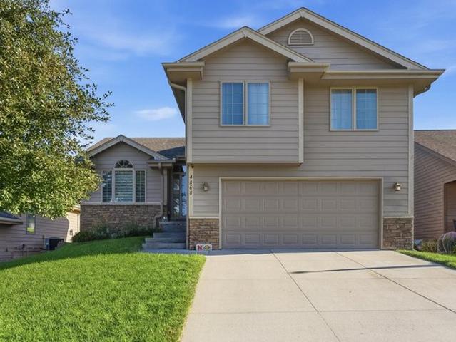 House for sale in Council Bluffs, Iowa