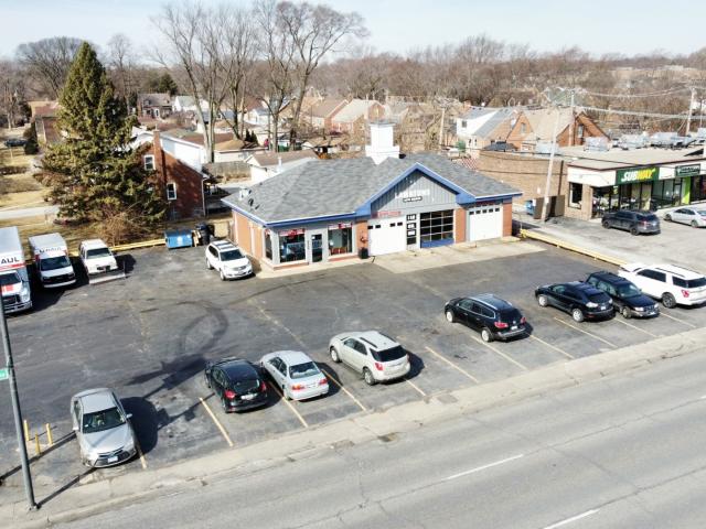 Commercial for sale in Oak Lawn, Illinois